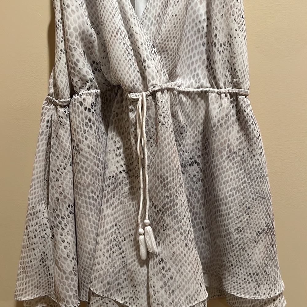 TJD ROMPER - Picture 2 of 9